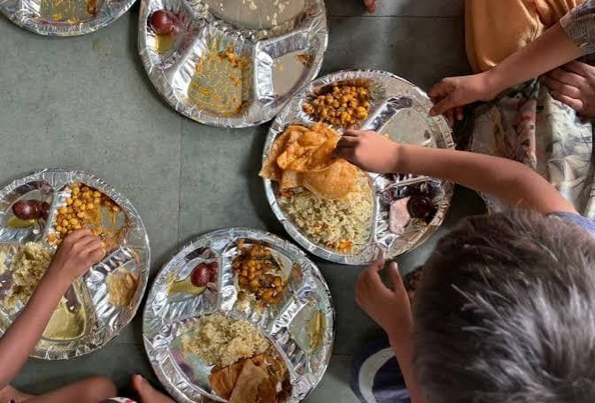 Food donation distribution drive